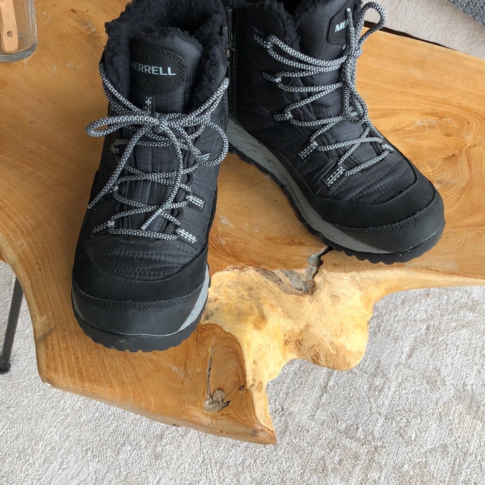 Merrell Women's Black Antora Sneaker Boot Wp